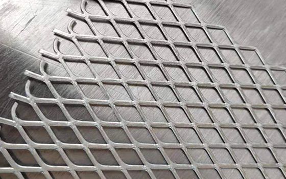 Diamond Expanded Metal Wire Mesh / 8mm Plate Drawing Expanded Steel ...