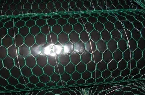 2'' PVC Coated Poultry Netting 15M hot dipped galvanized hexagonal wire mesh