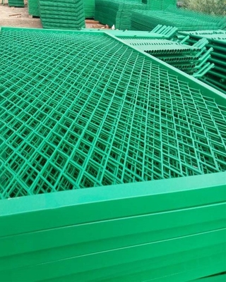 Plastic Sprayed Green Expanded Wire Mesh Diamond Shaped 20x40mm