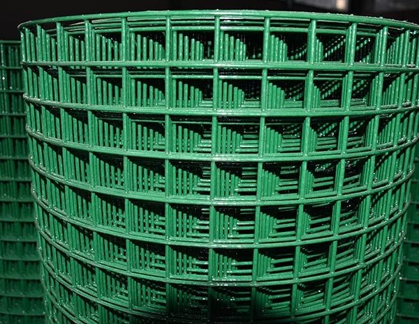1X1 Inch PVC Coated Welded Wire Mesh Anti Climb Security Fence 3 Feet Width