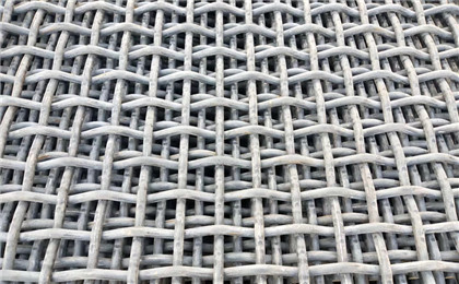 Breeding Hot Dip Galvanized Crimped Wire Mesh Fence 6mm