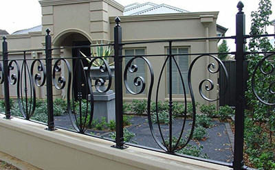 European Q235 Metal Stair Wrought Iron Guardrail 1.8m