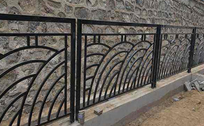 European Q235 Metal Stair Wrought Iron Guardrail 1.8m